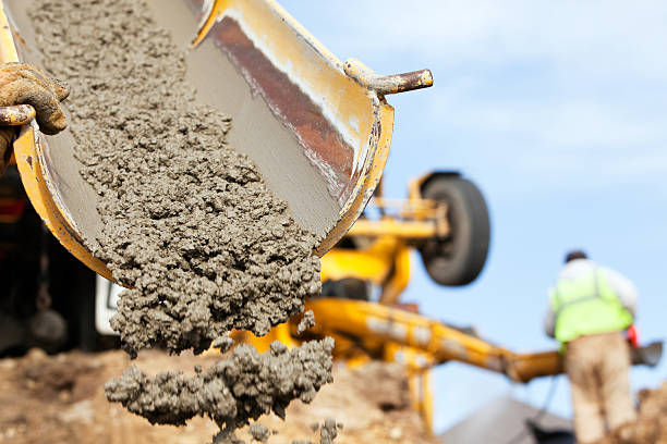 Best Concrete Walkway Installation  in Edmond, OK
